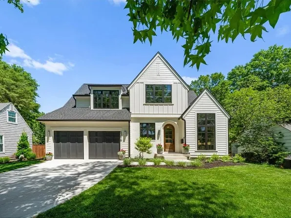 5216 W 73rd St, Prairie Village, KS 66208