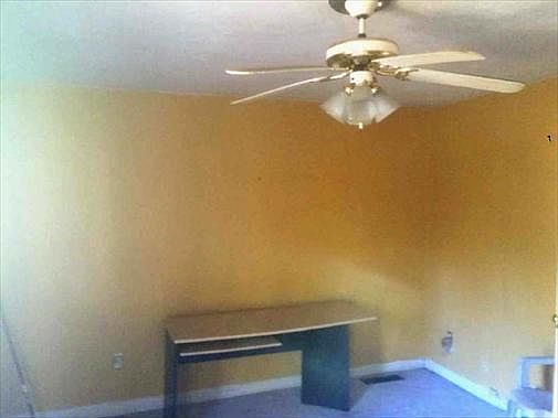 4th image of 795 N Hill Ln