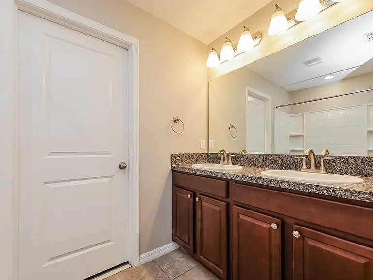 15423 Dark Star Ln — Photo 16