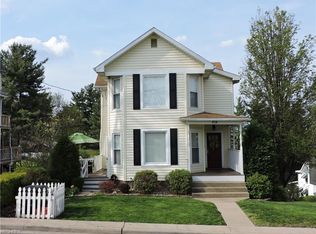 108 Bartlett St, Marietta, OH 45750
