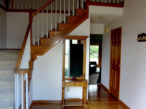 2nd image of 6268 Stoneyford Ct