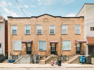 1961 Liedertafel Way, Pittsburgh, PA 15212