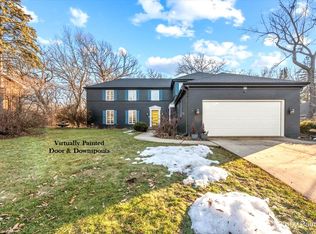 2285 Tara Dr, Elgin, IL 60123