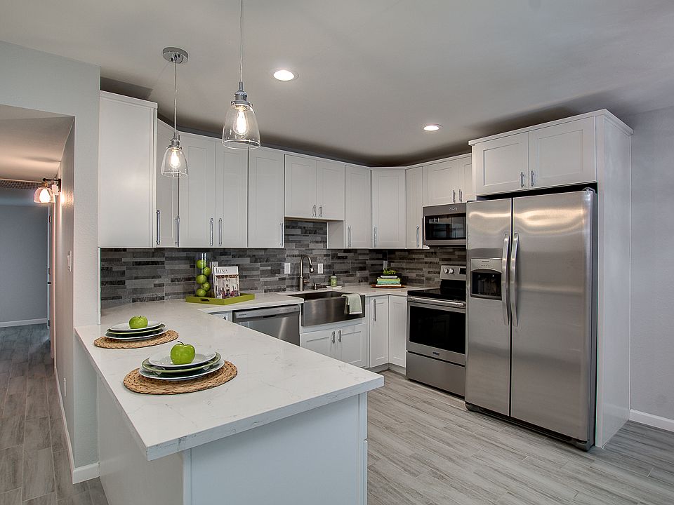 1st image of 6510 N 3rd Ave Unit 4