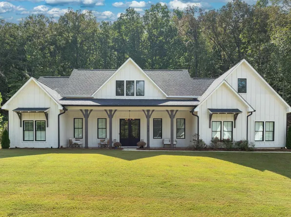 716 Hickory Holw, Chelsea, AL 35043