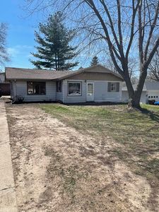 167 E Greenview Ave, Machesney Park, IL, 61115