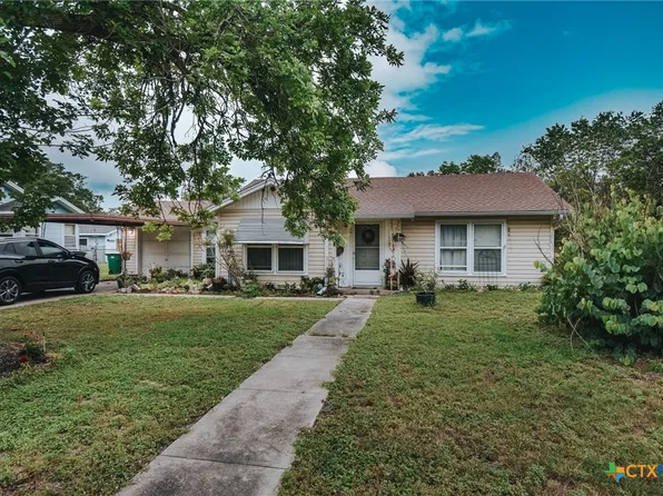 904 Melrose Ave, Victoria, TX 77901