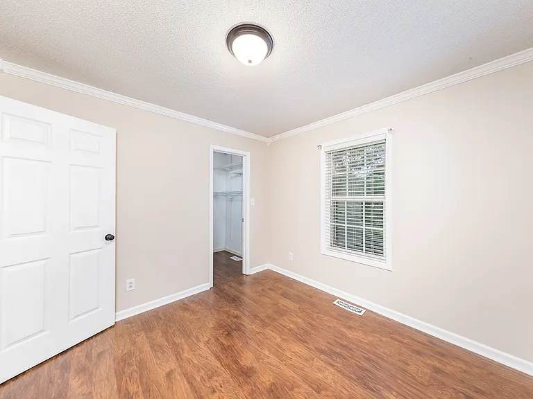 900 Granny White Rd — Photo 7