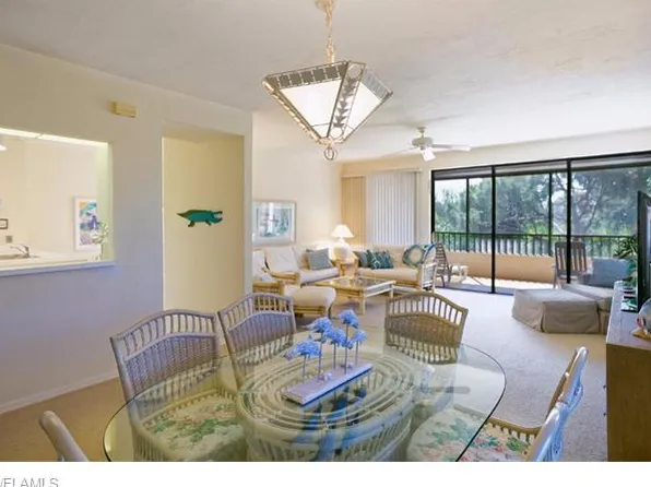 6500 Valen Way APT 301, Naples, FL 34108