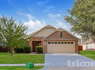 2927 Albares, Grand Prairie, TX 75054