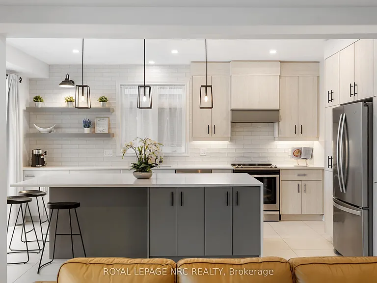 20 Myrtle St — Photo 10