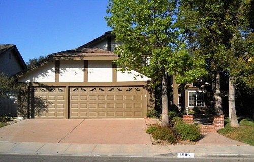 1st image of 2986 Parkview Dr