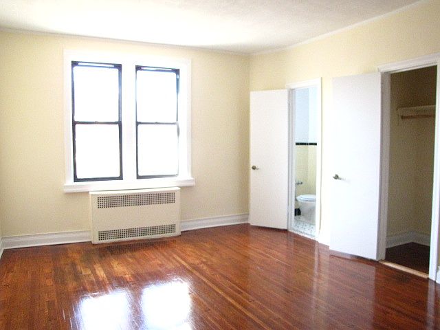 2nd image of 4721 41st St APT K6