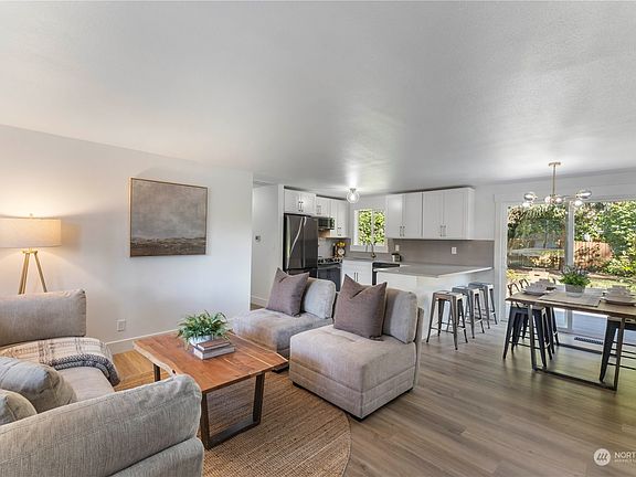 5th image of 34023 43rd Avenue S