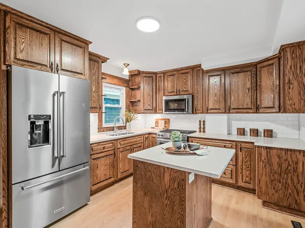 661 North St, Saint Paul, MN 55106