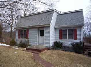 27 Ernst Rd, Cortlandt Manor, NY 10567