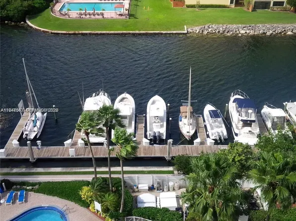 3530 Mystic Pointe Dr, Aventura, FL