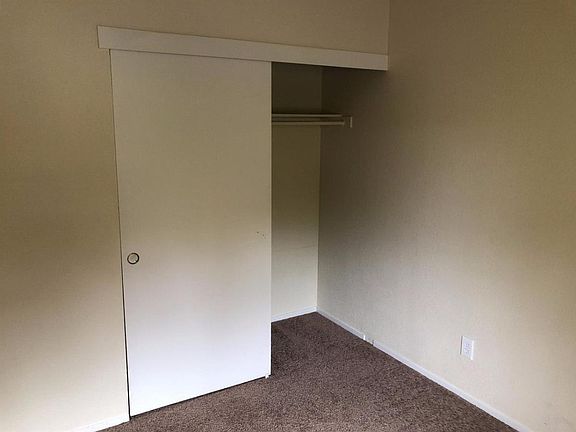 5th image of 13053 Lincoln Way APT C