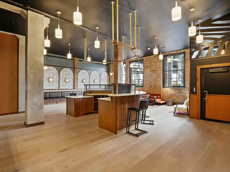 Building's Lounge
