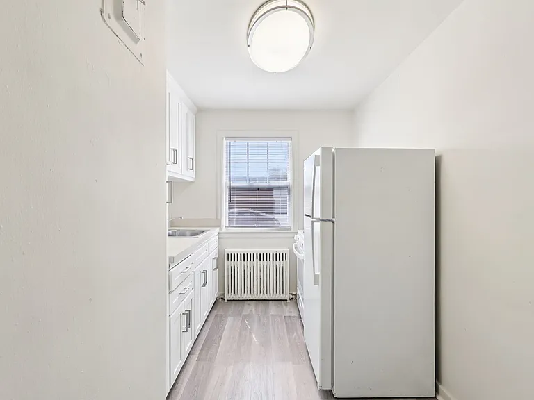 Greenwood Village Apartments — Photo 8
