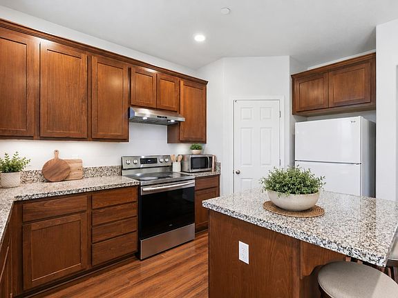 5th image of 8155 Weeping Willow Ln