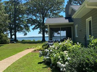 5458 Ware Neck Rd, Gloucester, VA 23061