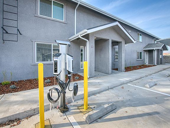 5th image of 5242 E Liberty Avenue