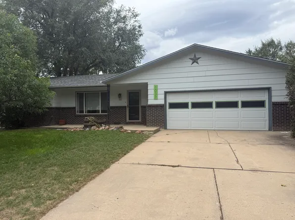 1037 Cypress Dr, Fort Collins, CO 80521