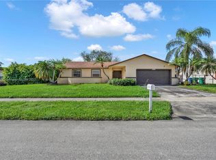 25954 SW 122nd Ct, Homestead, FL 33032