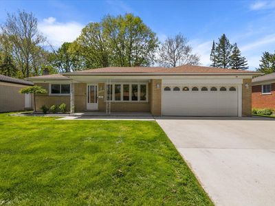 27831 Santa Ana Dr, Warren, MI, 48093