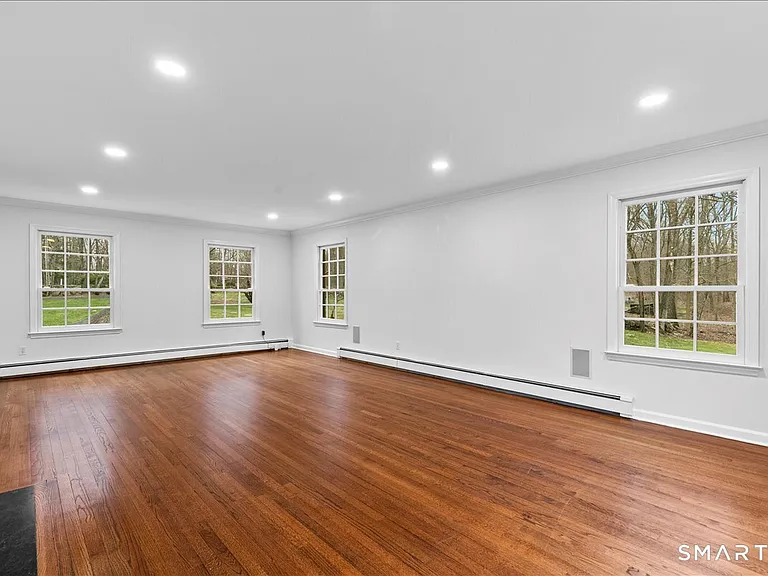 116 Scarlet Oak Dr — Photo 13
