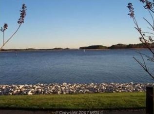 713 Oyster Cove Dr #1-B, Grasonville, MD 21638