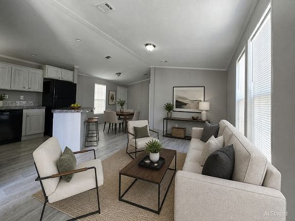 4th image of 3 Forest Ln #3F