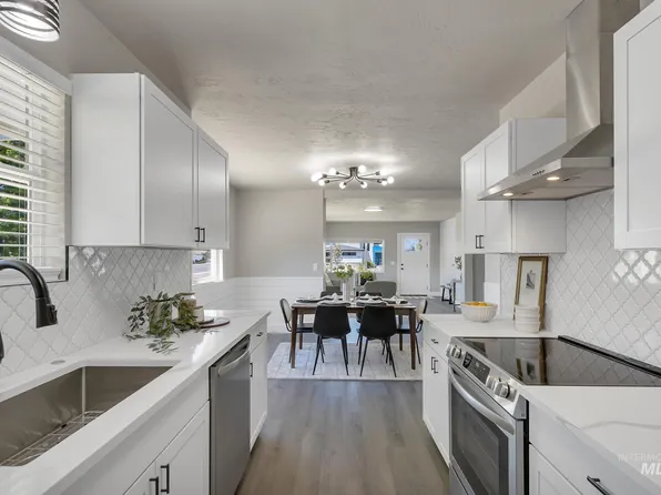 406 N Pennsylvania Ave, Fruitland, ID 83619