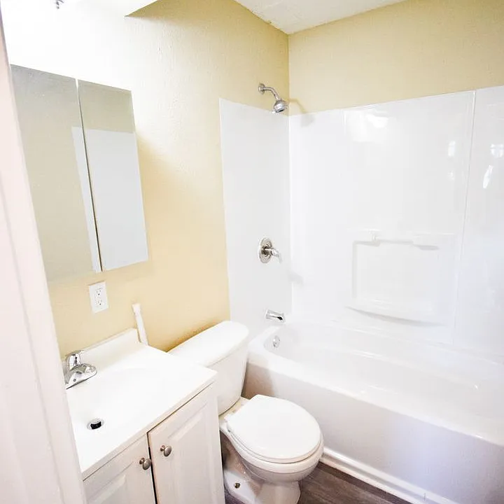 Vista Hills Apartments
