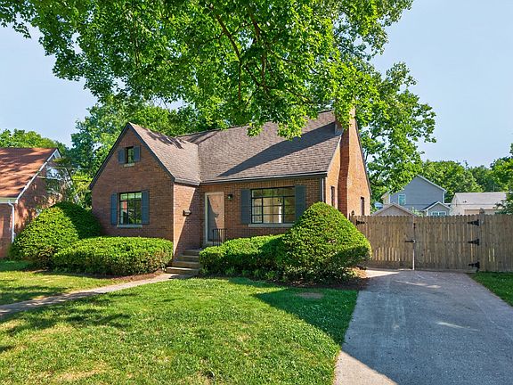 3rd image of 235 Dantzler Ct