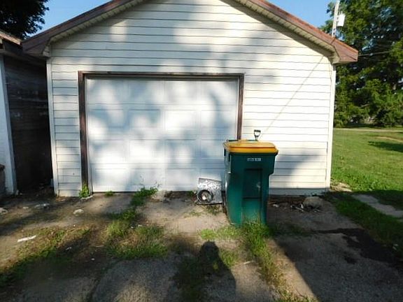 2nd image of 309 S Church St