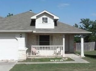 140 Fall Creek Dr, Kyle, TX 78640