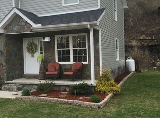 31 North Adams Ridge Rd., Hazard, KY 41701