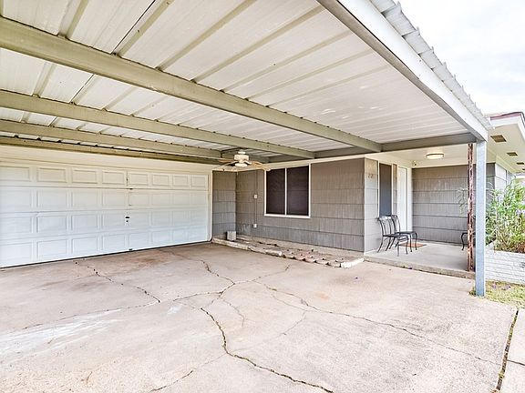 3rd image of 2320 Angelle Dr