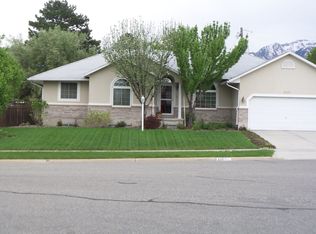 9297 S Boise Cir, Sandy, UT 84070