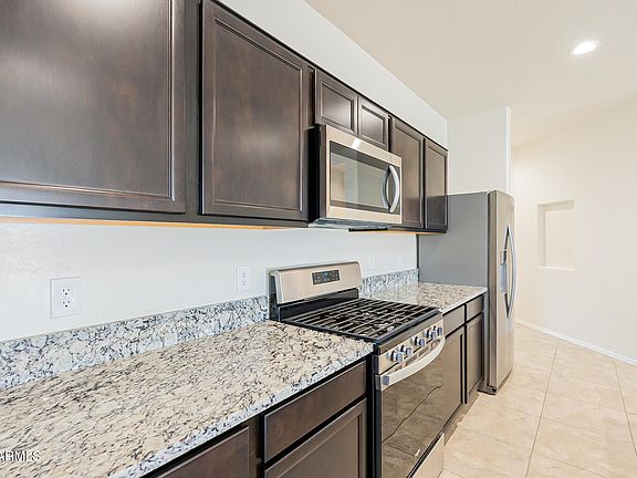 5th image of 30572 W CELEBORN Drive
