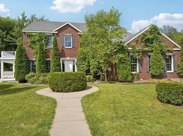 3420 Turner Dr SW, Prior Lake, MN 55372