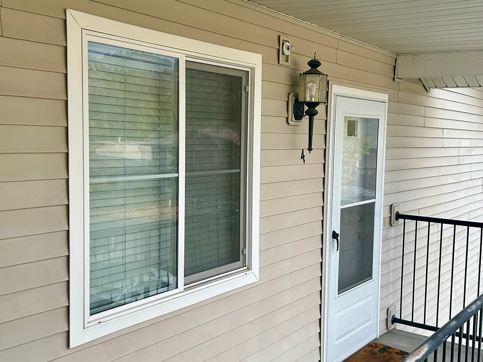 2 bed, 966 sqft, $1,450 — Photo 2