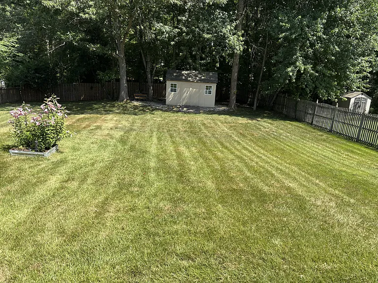 8105 Blake Ct — Photo 11