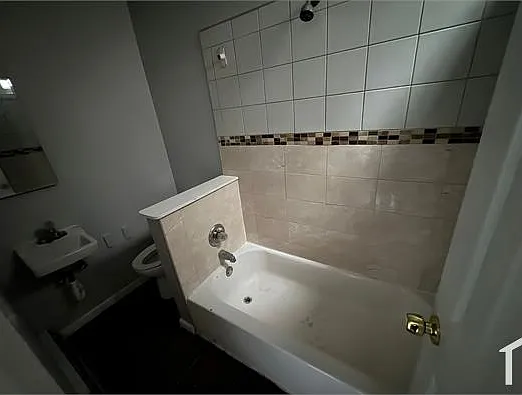 100 Wilkinson Ave #2 — Photo 5