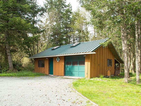 Garage/Office/Workshop