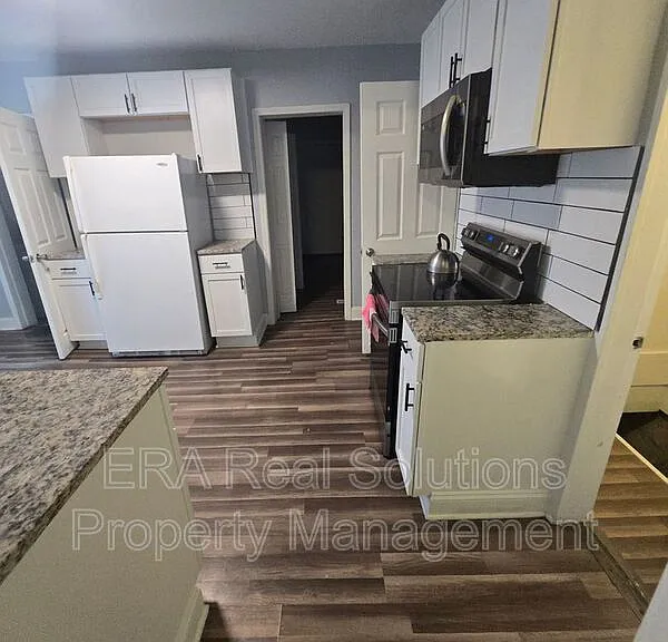 57 Wisconsin Ave — Photo 8