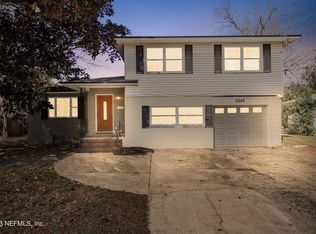 5545 Primrose Ln, Jacksonville, FL 32277