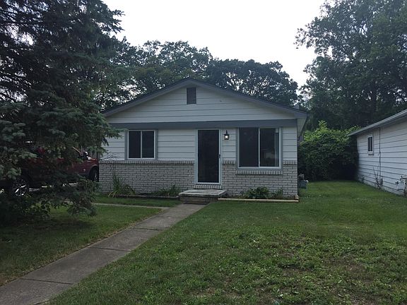 15454 Beech Daly - 3Bdrm - Bath